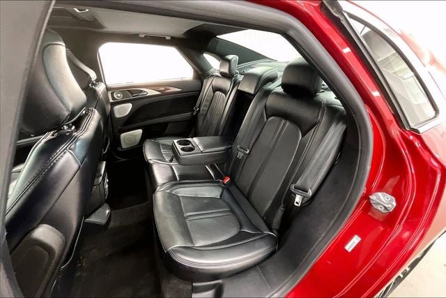 Used 2020 Lincoln MKZ Reserve w/ Luxury Package FWD image 20