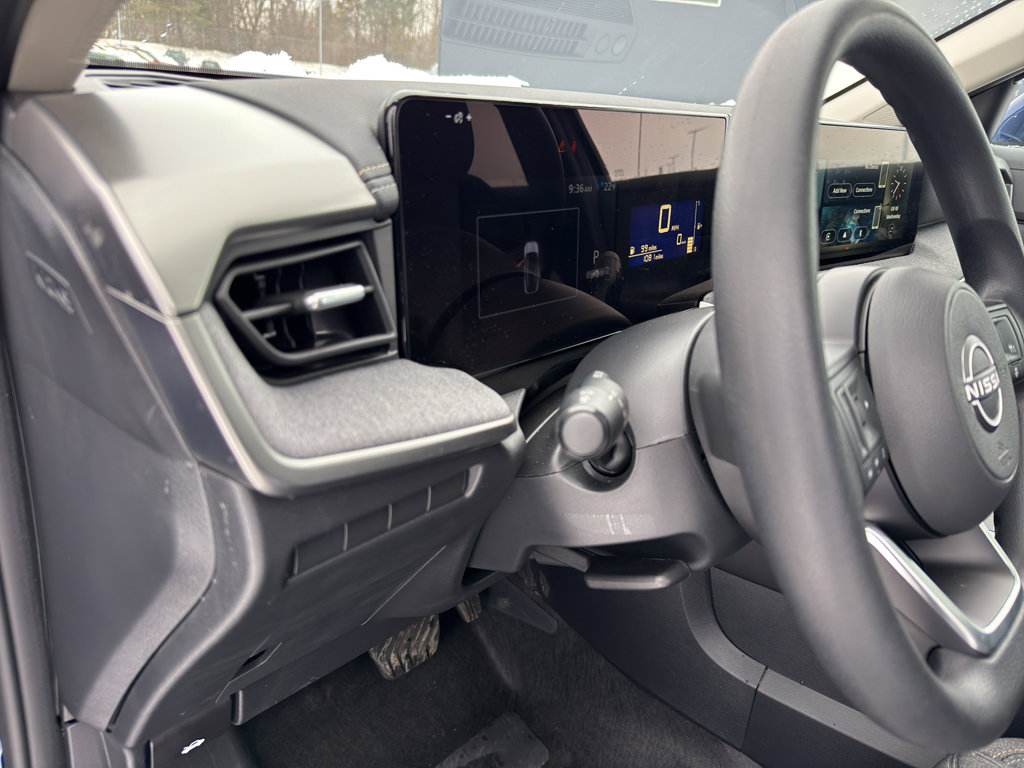 Certified 2025 Nissan Kicks SV w/ SV Premium Package image 12