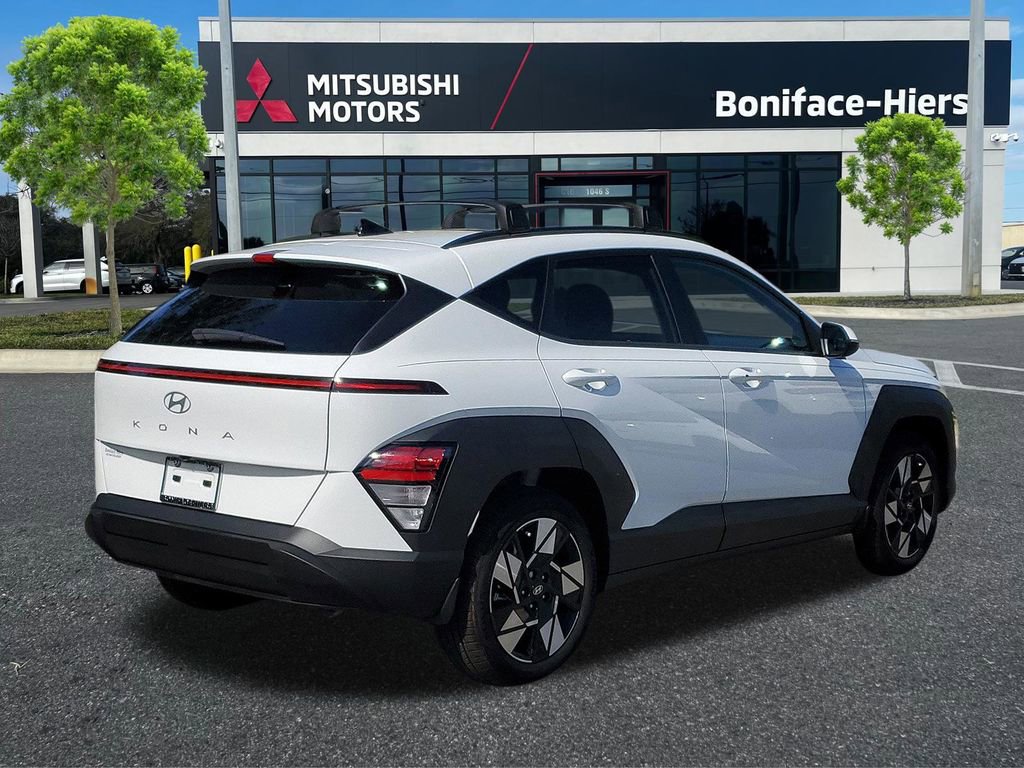 Used 2024 Hyundai Kona SEL FWD image 4