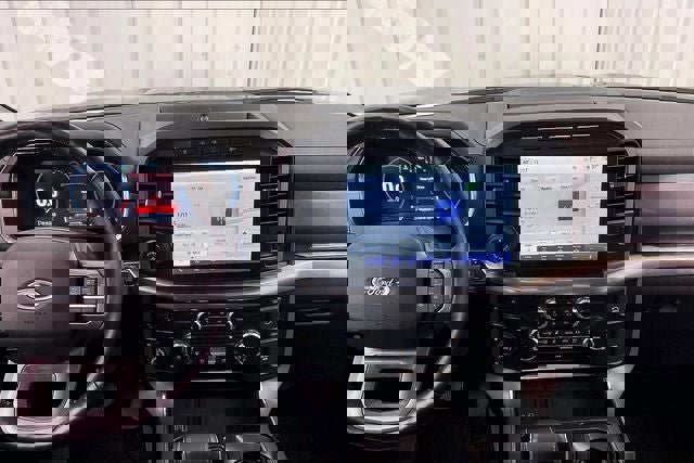 Used 2022 Ford F150 Lariat w/ Equipment Group 502A High image 6