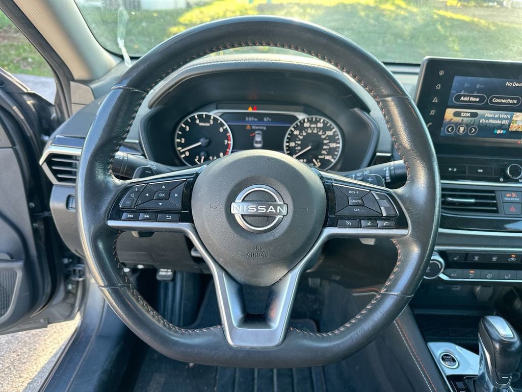 Used 2023 Nissan Altima 2.5 SR w/ SR Premium Package image 15