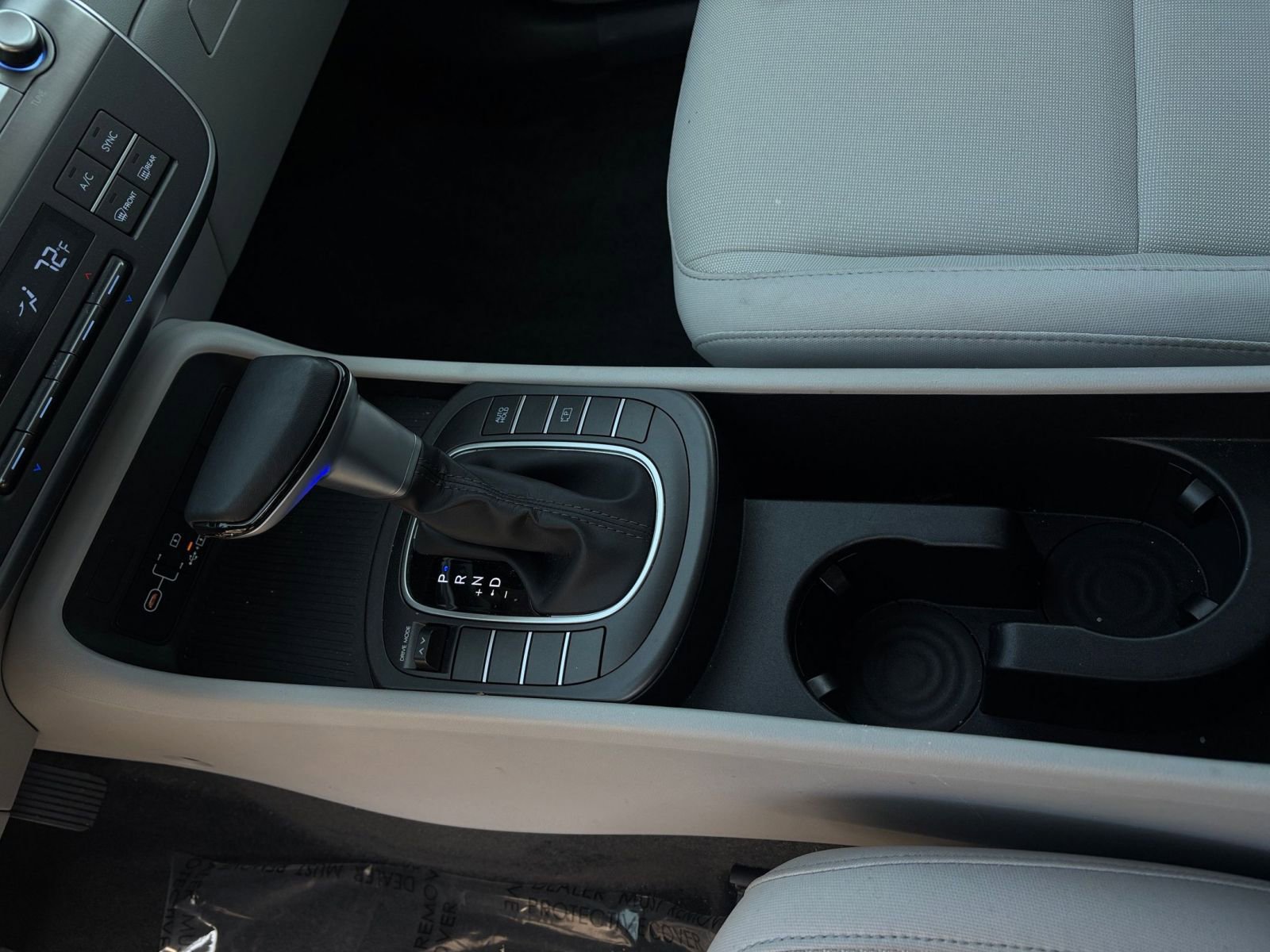 Used 2025 Hyundai Kona SEL image 47