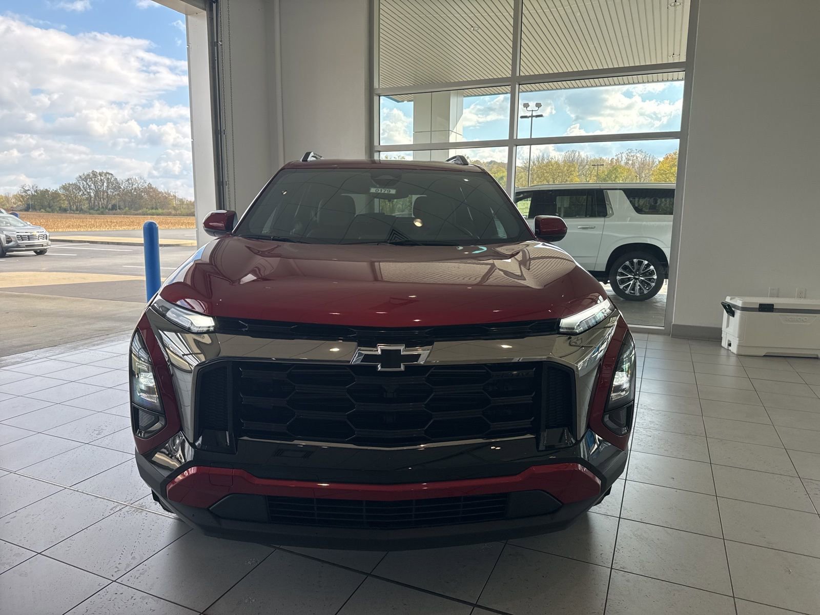 New 2026 Chevrolet Equinox ACTIV image 2