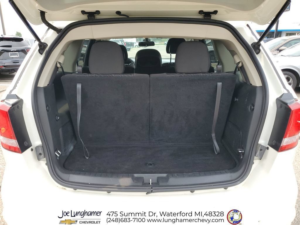 Used 2019 Dodge Journey SE w/ Blacktop Package FWD image 25