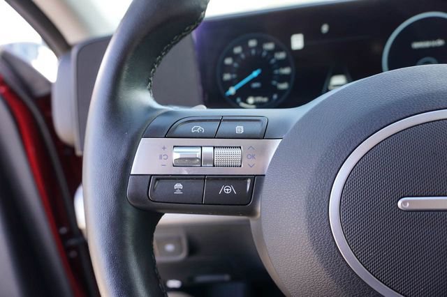 Used 2024 Hyundai Kona Limited image 18