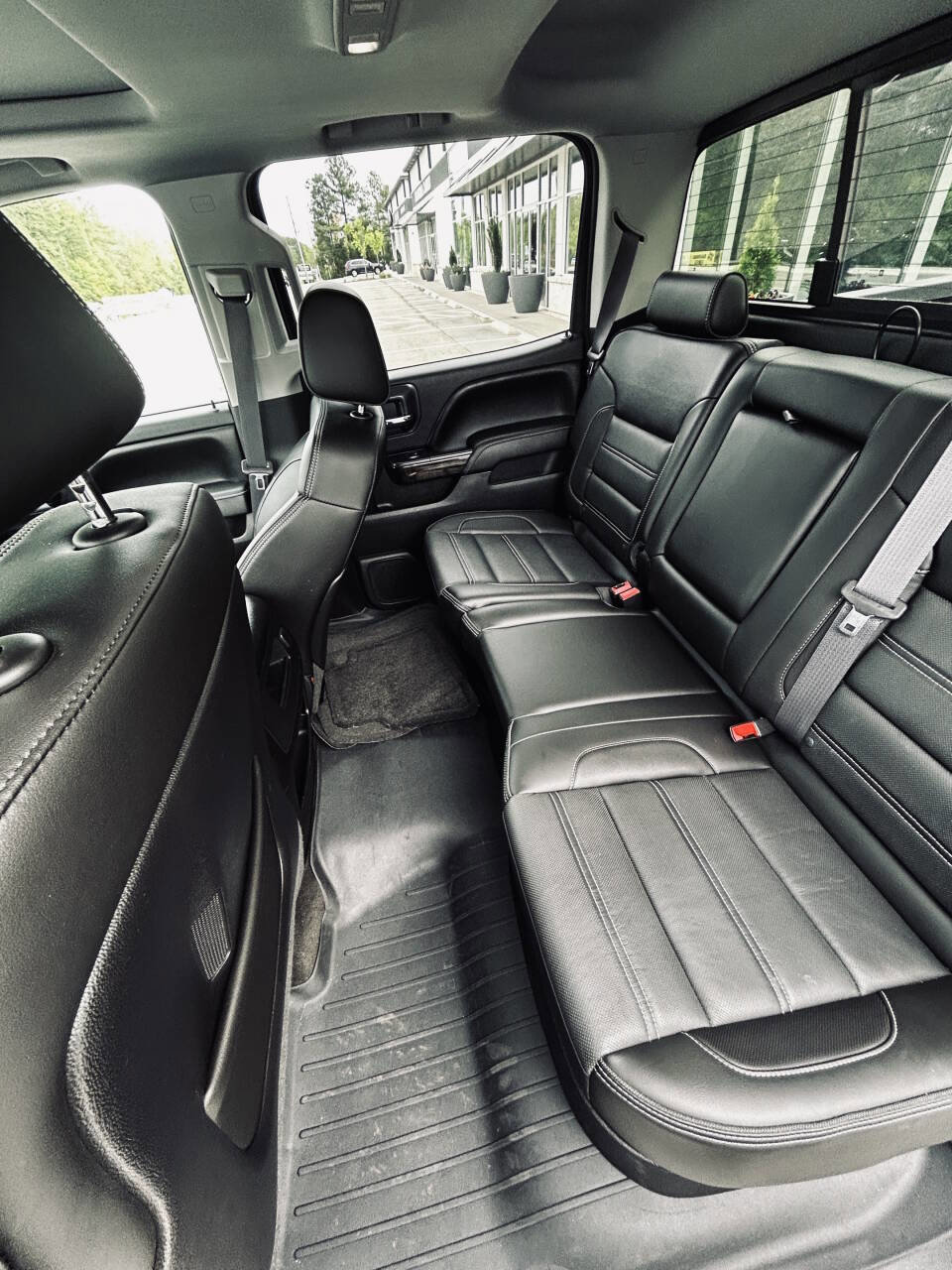 Used 2015 GMC Sierra 2500 Denali w/ Duramax Plus Package AWD/4WD image 41