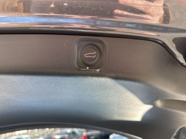 Used 2020 Tesla Model 3 Performance image 24