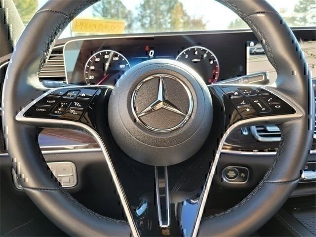 Used 2025 Mercedes-Benz GLE 350 4MATIC image 35