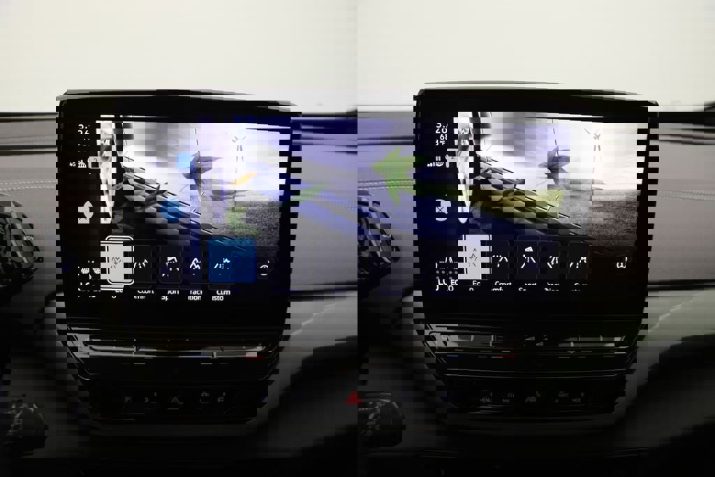 Used 2023 Volkswagen ID.4 Pro S AWD/4WD image 22