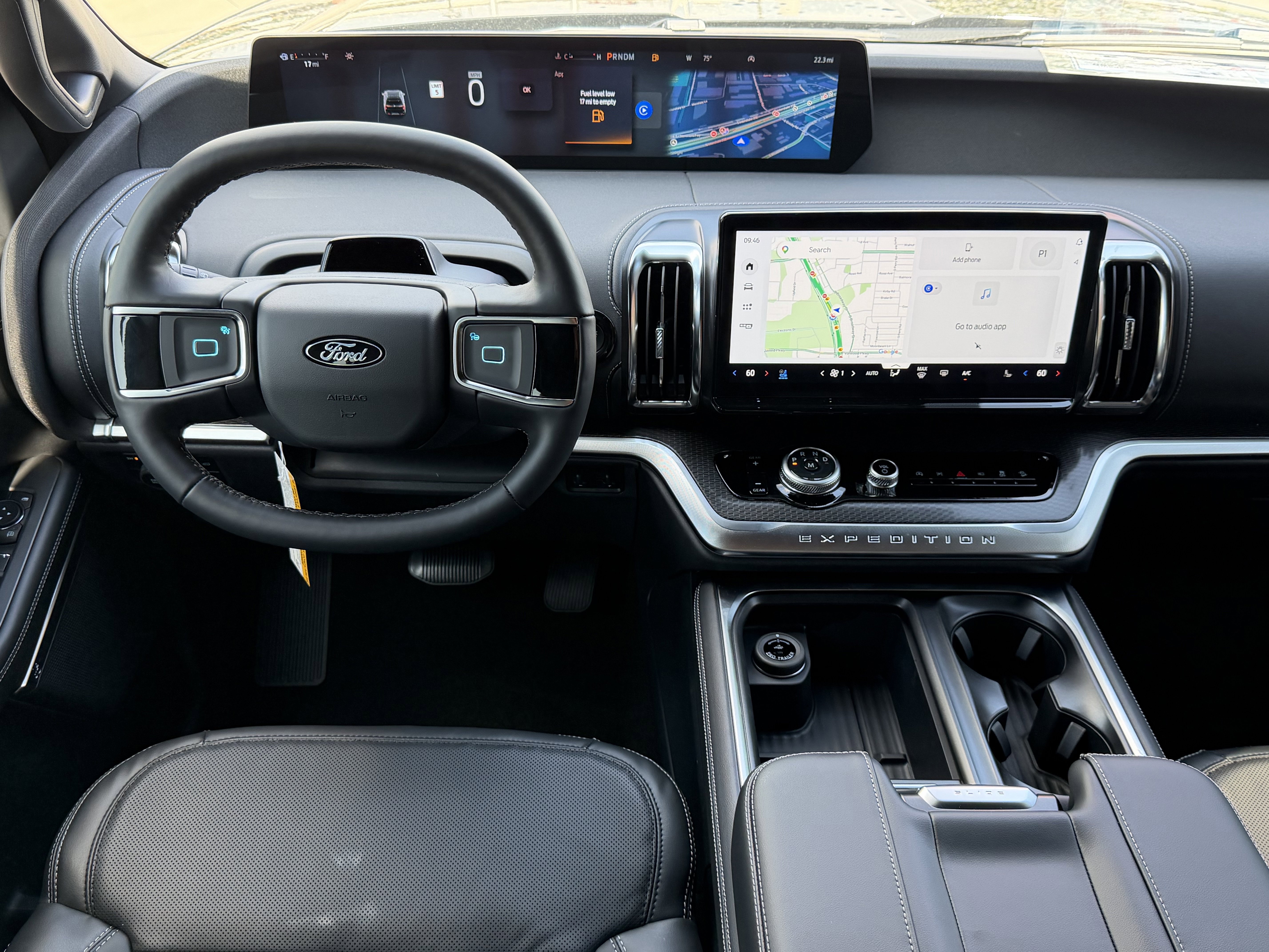 New 2026 Ford Expedition Platinum w/ Stealth Performance Package AWD/4WD image 12