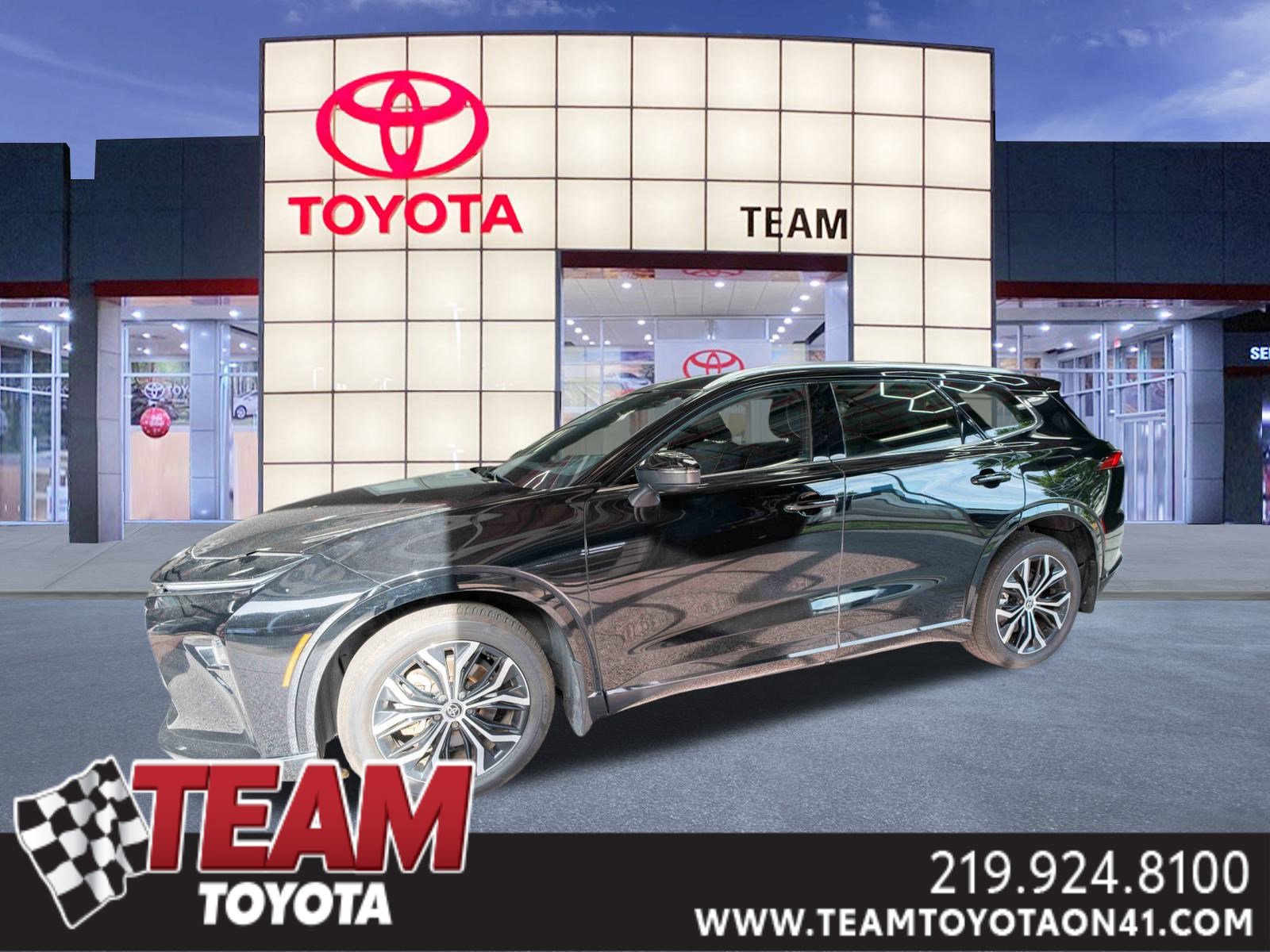 Used 2025 Toyota Crown Signia