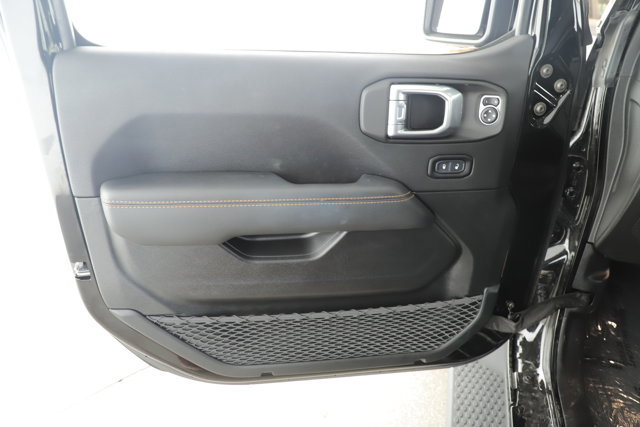 Used 2021 Jeep Wrangler Unlimited Sahara image 7