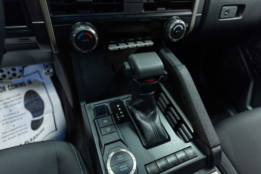 Used 2024 Toyota Tacoma TRD Sport image 12