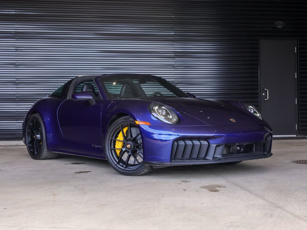 Certified 2025 Porsche 911 Targa 4 GTS AWD/4WD image 9