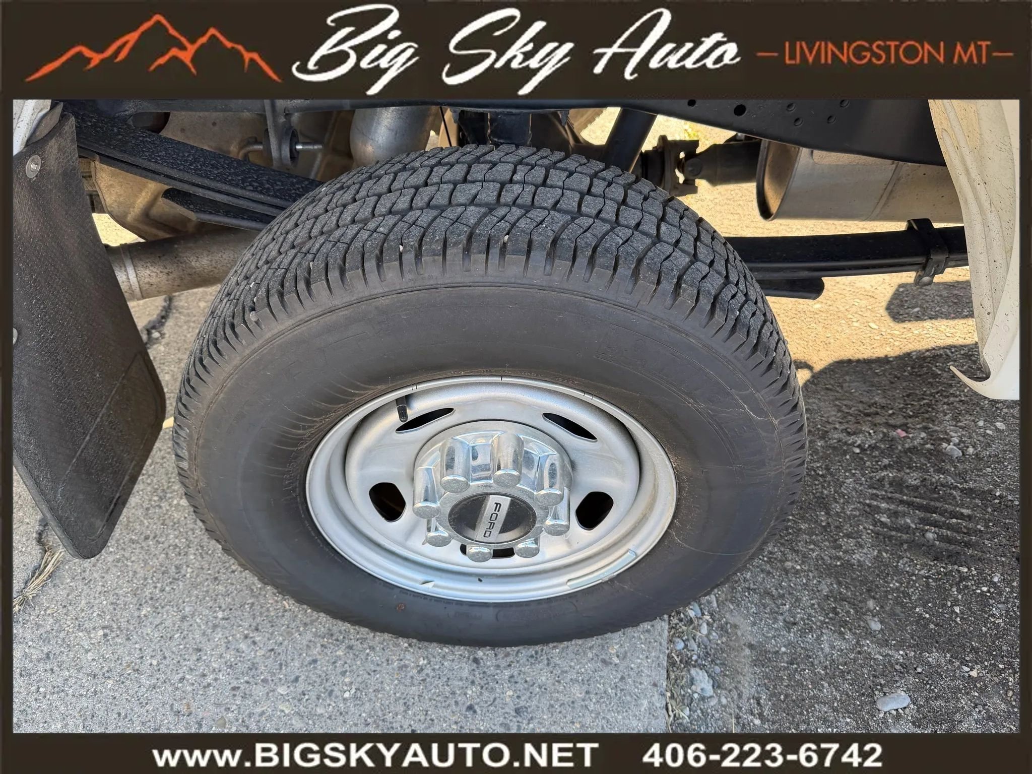 Used 2024 Ford F250 XL w/ XL Chrome Package image 9