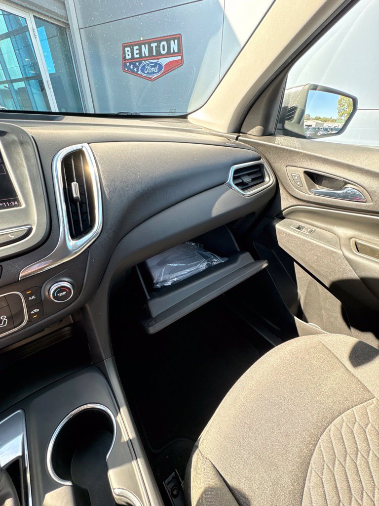 Used 2020 Chevrolet Equinox LT FWD image 26