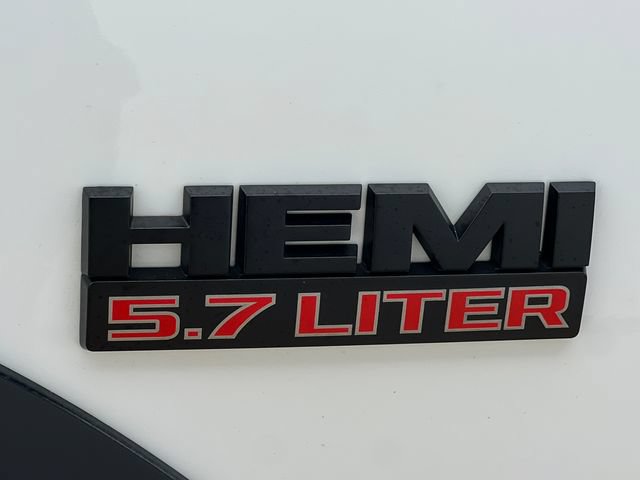 Used 2022 RAM 1500 Warlock AWD/4WD image 2