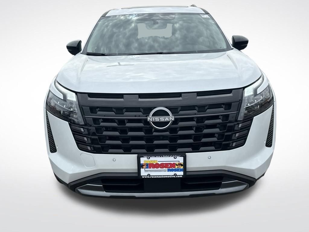 New 2026 Nissan Pathfinder SL image 6