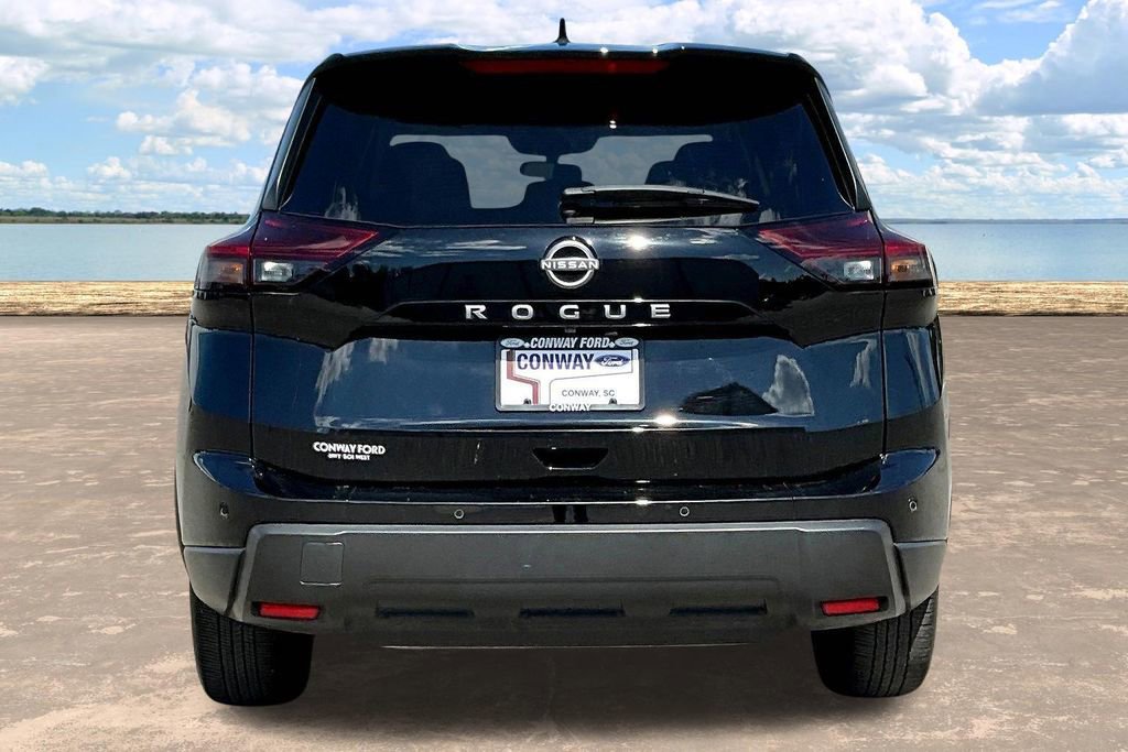 Used 2025 Nissan Rogue SV FWD image 7