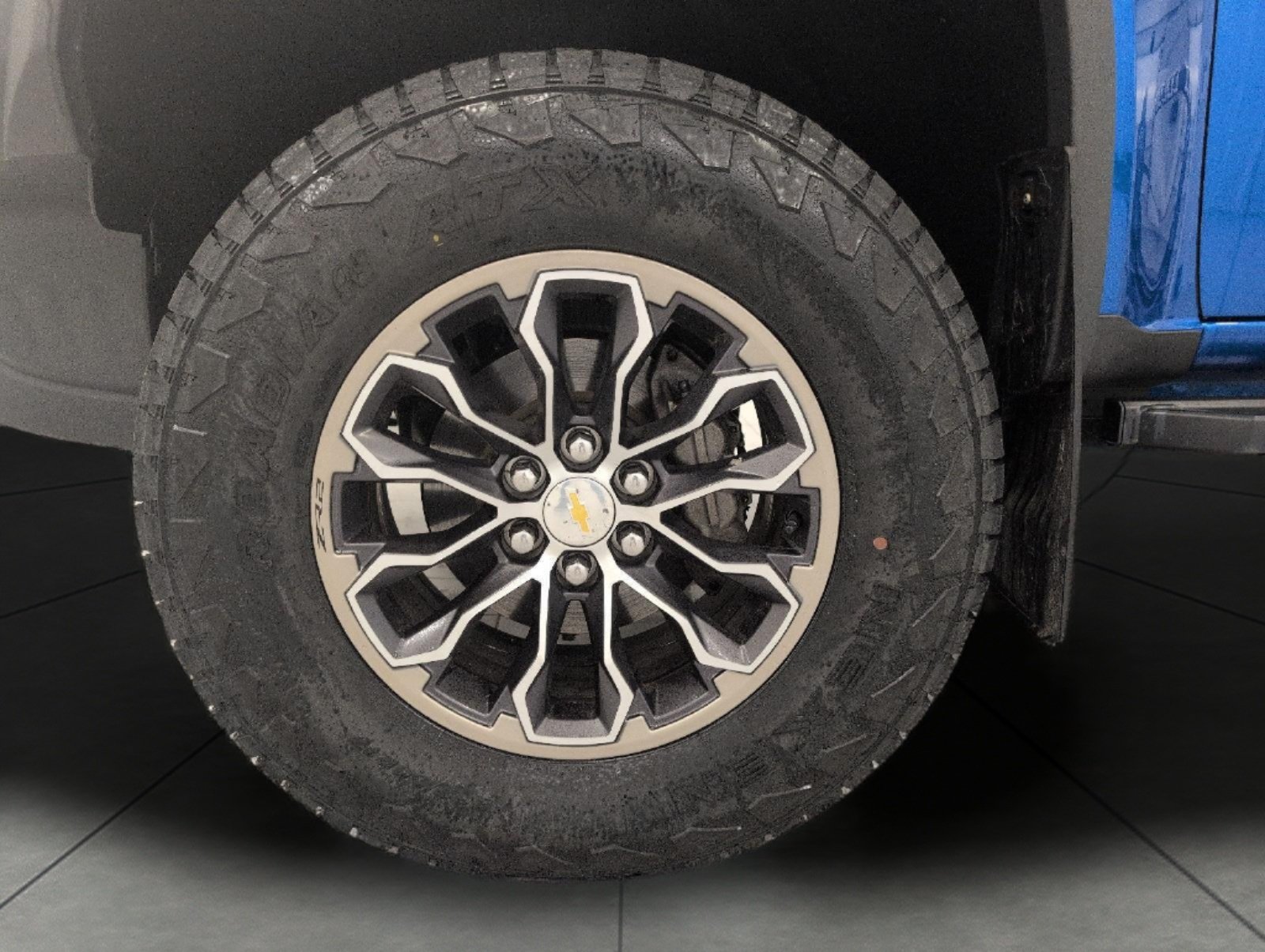 Used 2018 Chevrolet Colorado ZR2 AWD/4WD image 3