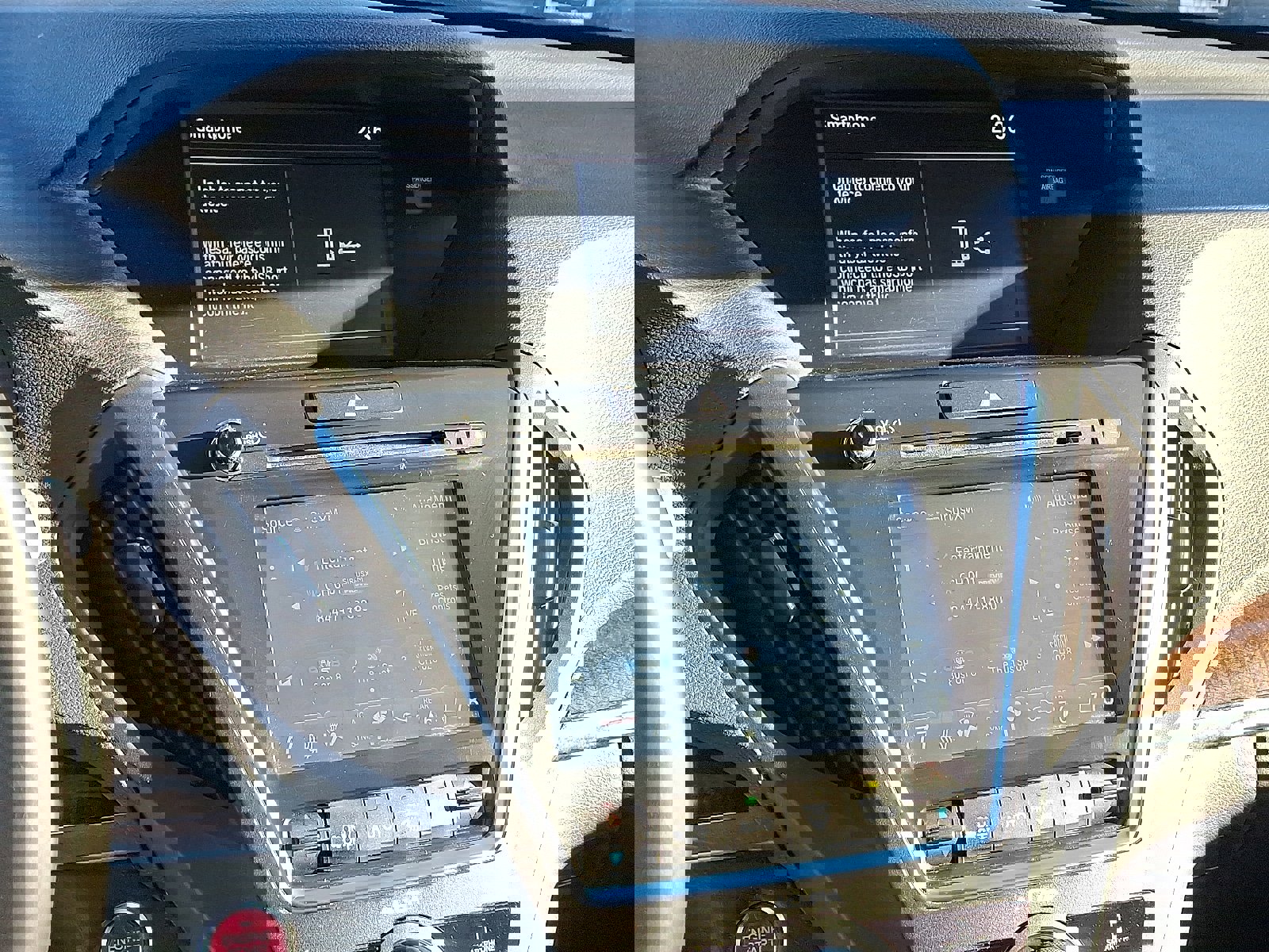 Used 2020 Acura MDX SH-AWD image 17