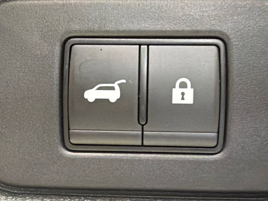 Used 2024 Nissan Pathfinder Platinum w/ Cargo Package FWD image 21