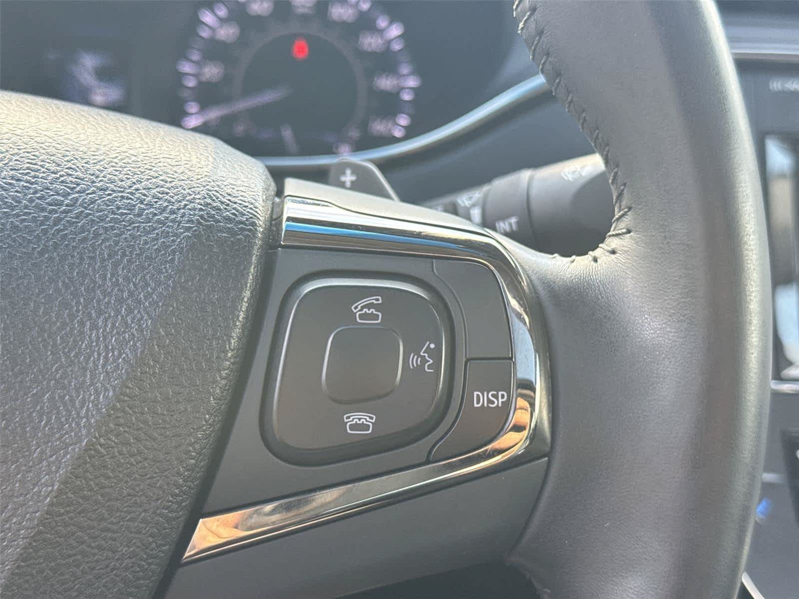 Used 2016 Toyota Avalon Touring FWD image 21