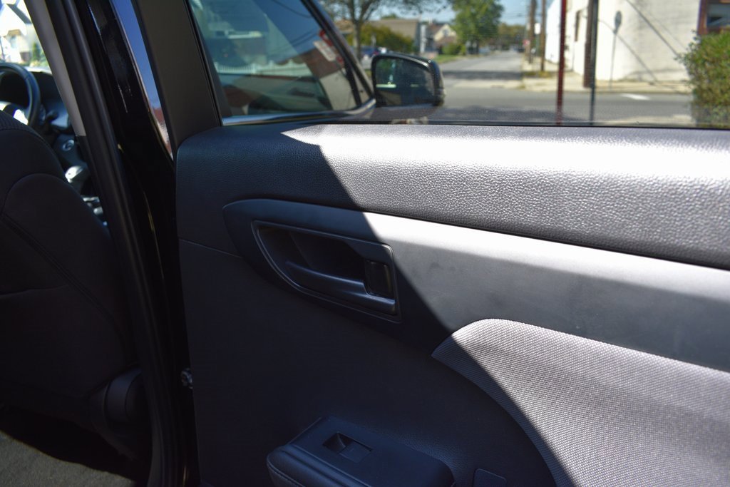 Used 2024 Toyota Highlander LE image 27