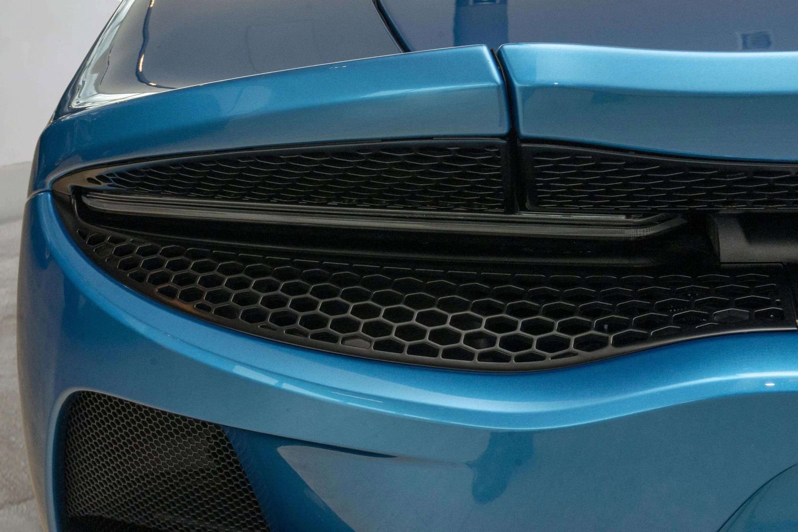 Used 2023 McLaren GT RWD image 39