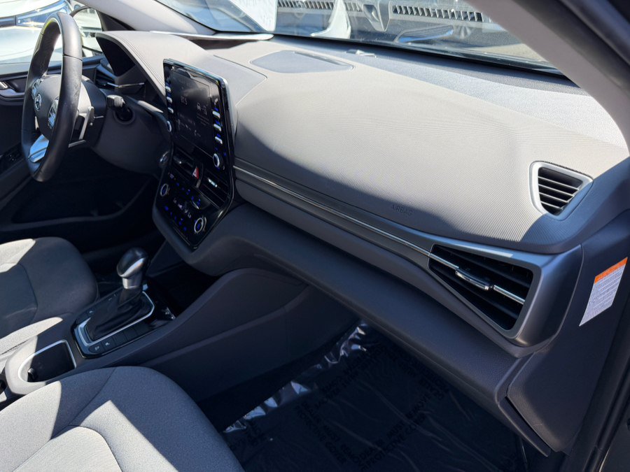 Used 2022 Hyundai Ioniq SE FWD image 29