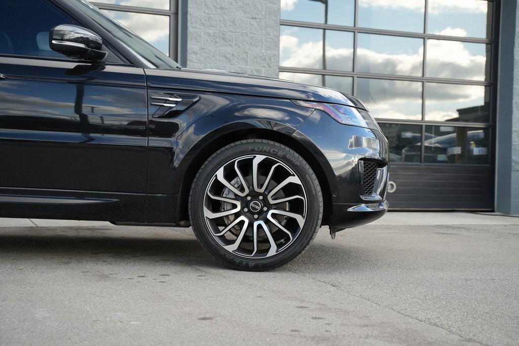 Used 2020 Land Rover Range Rover Sport HSE image 21