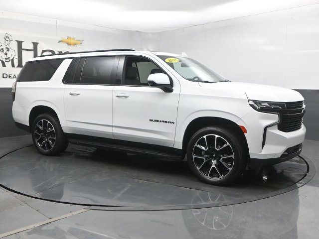 Used 2024 Chevrolet Suburban RST w/ Luxury Package AWD/4WD image 6