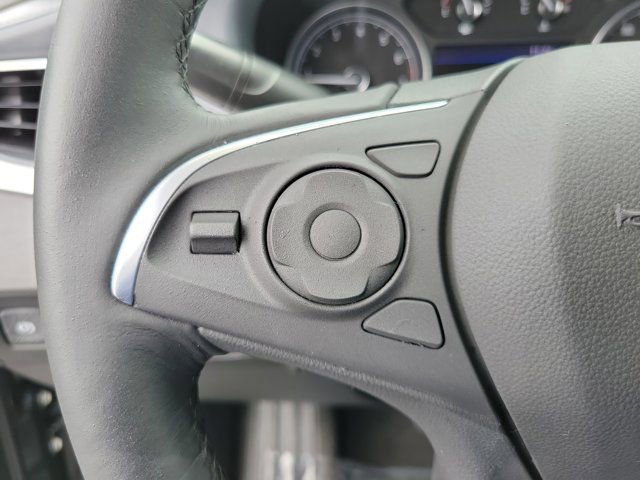 Used 2020 Buick Enclave Essence FWD image 22