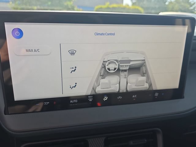New 2026 Ford Maverick XL FWD image 24