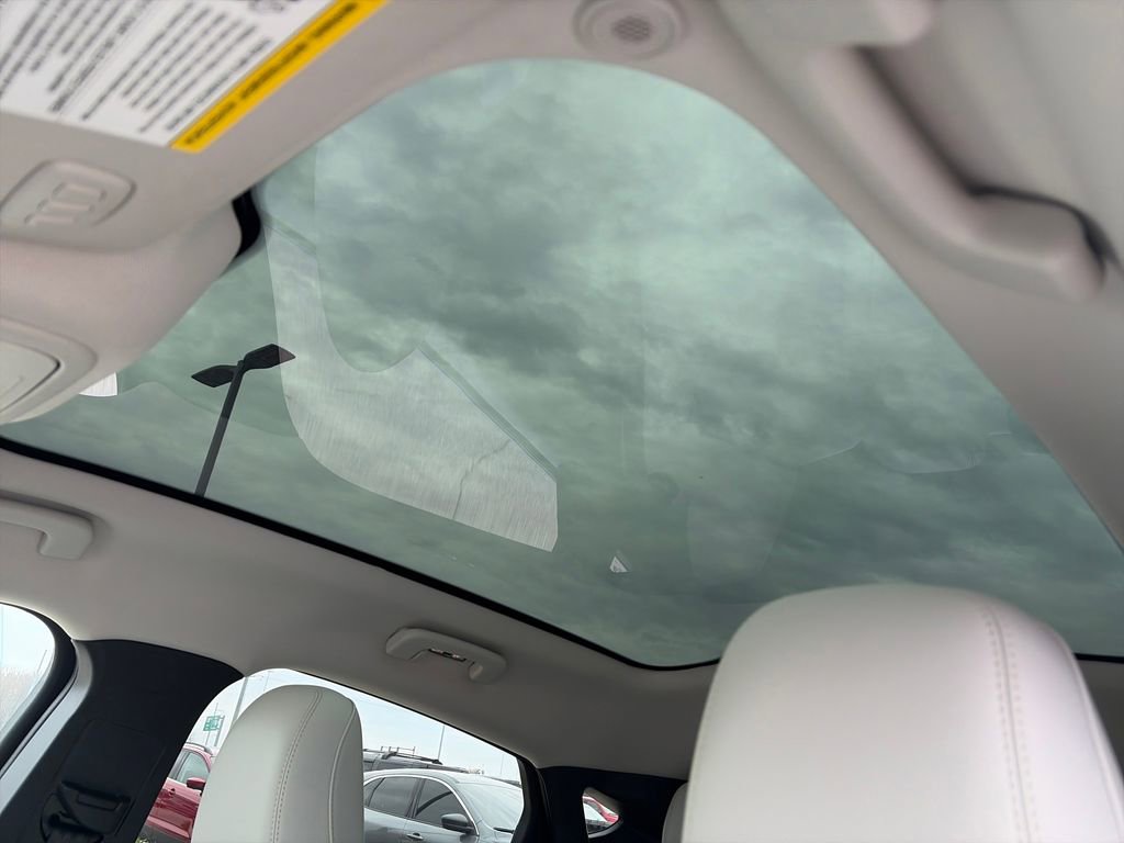 Used 2025 Ford Mustang Mach-E Premium image 29