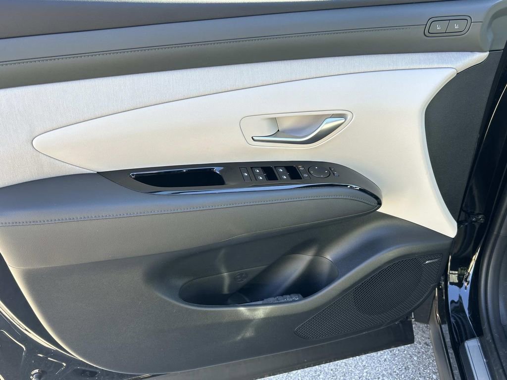 New 2026 Hyundai Tucson Limited image 16
