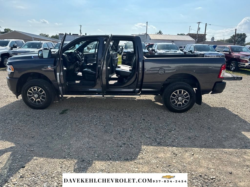 Used 2022 RAM 3500 Tradesman w/ Snow Chief Group AWD/4WD image 27