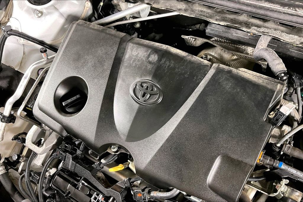 Used 2021 Toyota Camry XSE FWD image 43