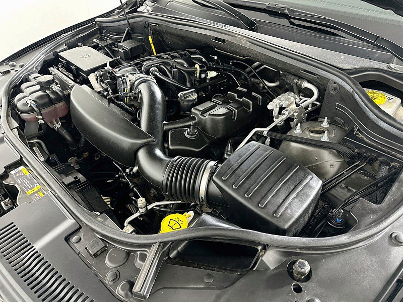 Used 2025 Dodge Durango GT AWD/4WD image 31