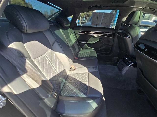 Used 2022 Audi S8 image 14