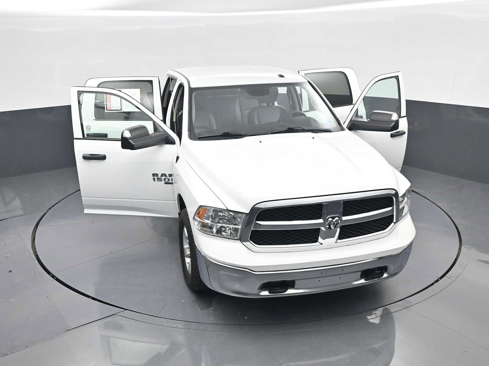 Used 2022 RAM 1500 Tradesman w/ Chrome Appearance Group AWD/4WD image 46