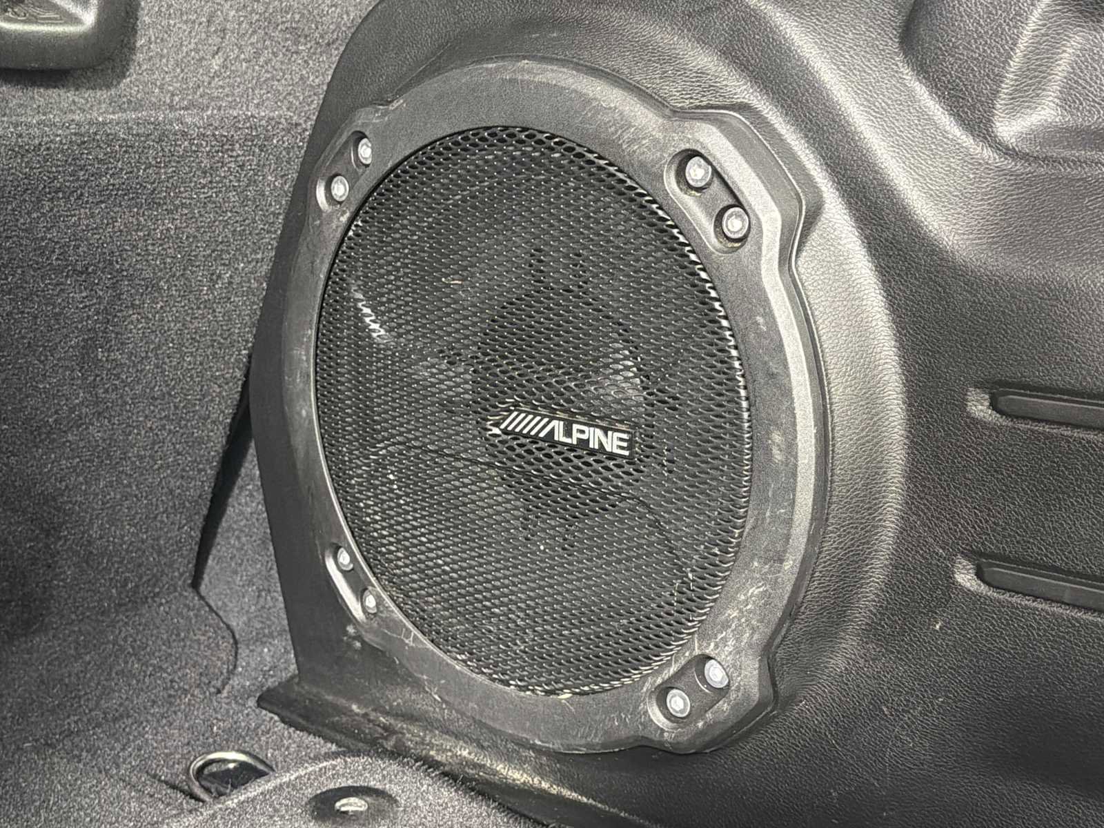 Used 2022 Jeep Wrangler Unlimited Sahara w/ Cold Weather Group image 20