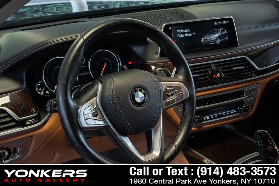 Used 2019 BMW 750i xDrive w/ Executive Package AWD/4WD image 29