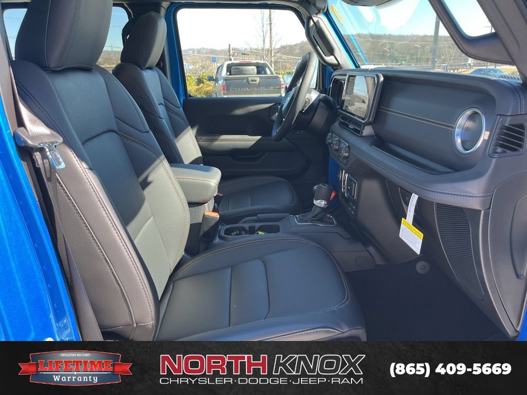 New 2026 Jeep Gladiator Sport AWD/4WD image 26