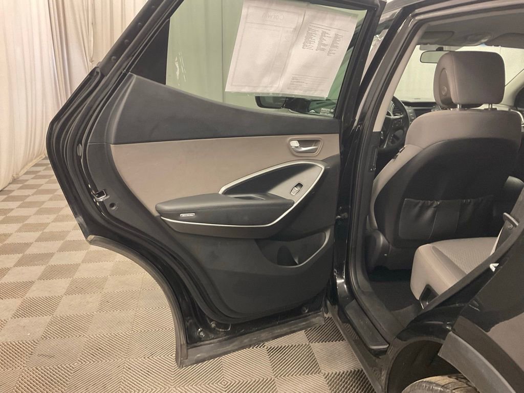 Used 2018 Hyundai Santa Fe Sport image 21