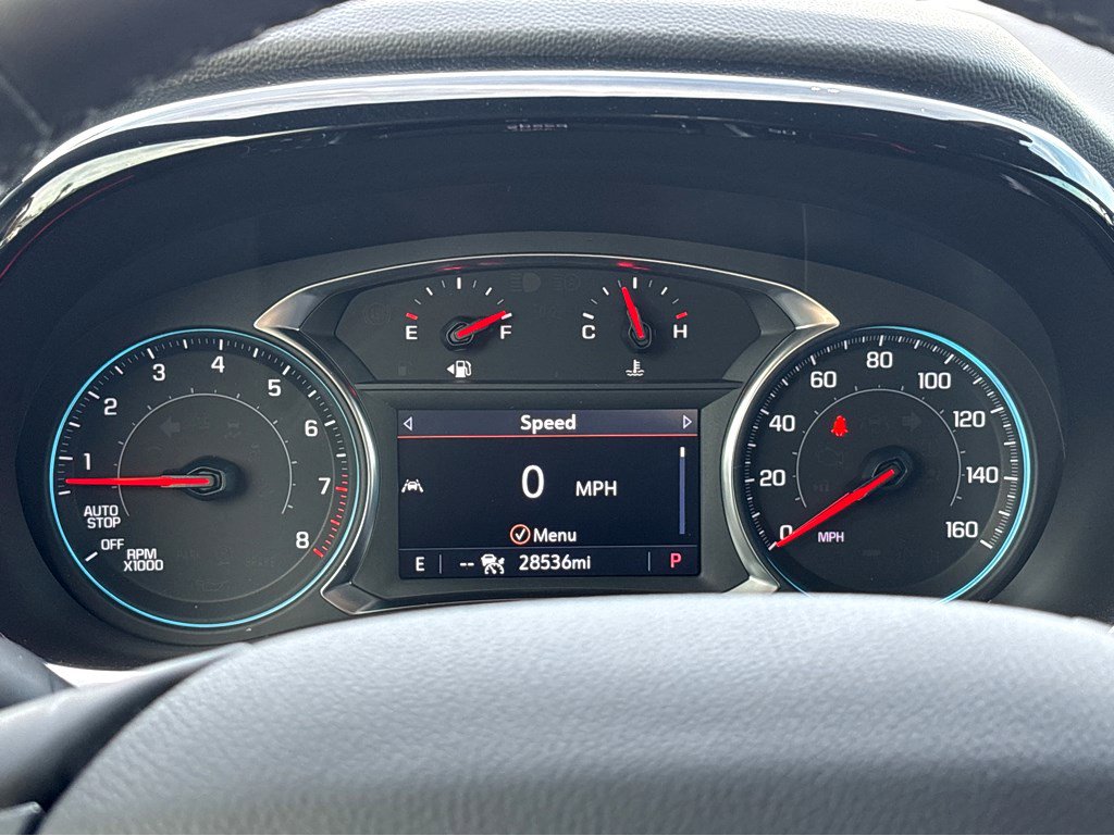 Used 2023 Chevrolet Traverse RS image 5