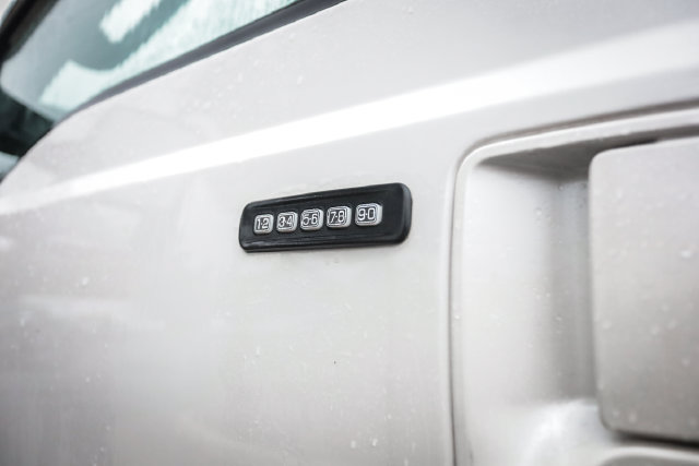 Used 2010 Ford F350 Lariat AWD/4WD image 19