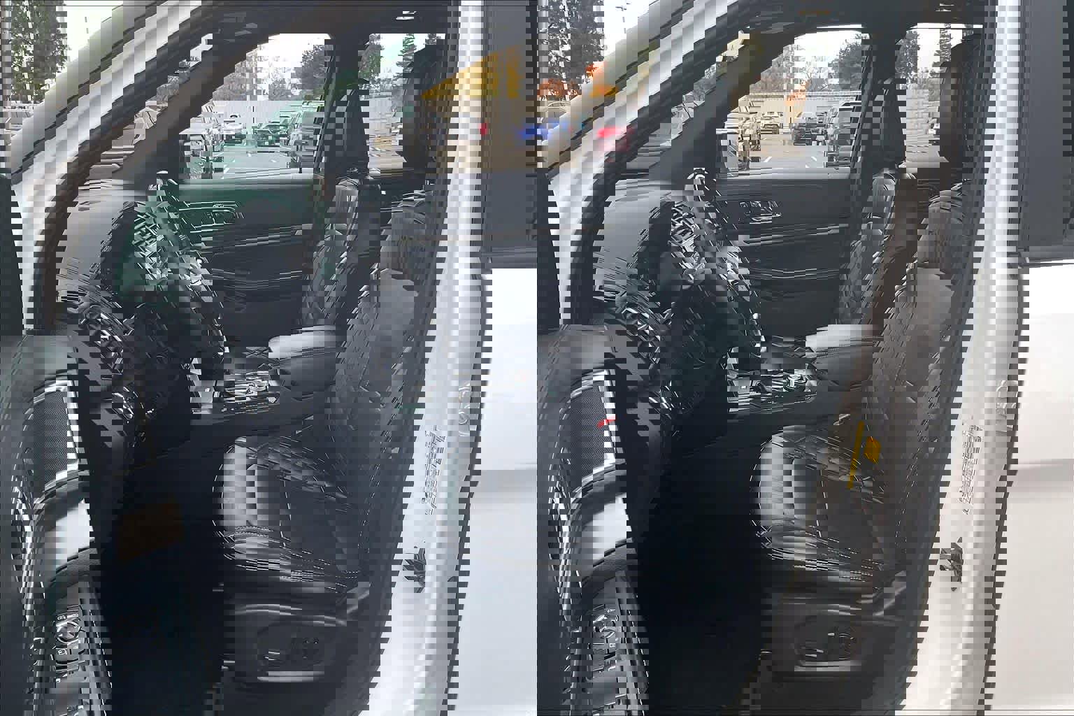 Used 2019 Ford Explorer Platinum image 26