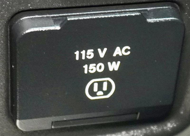 Used 2015 RAM 1500 Tradesman w/ Power & Remote Entry Group image 34