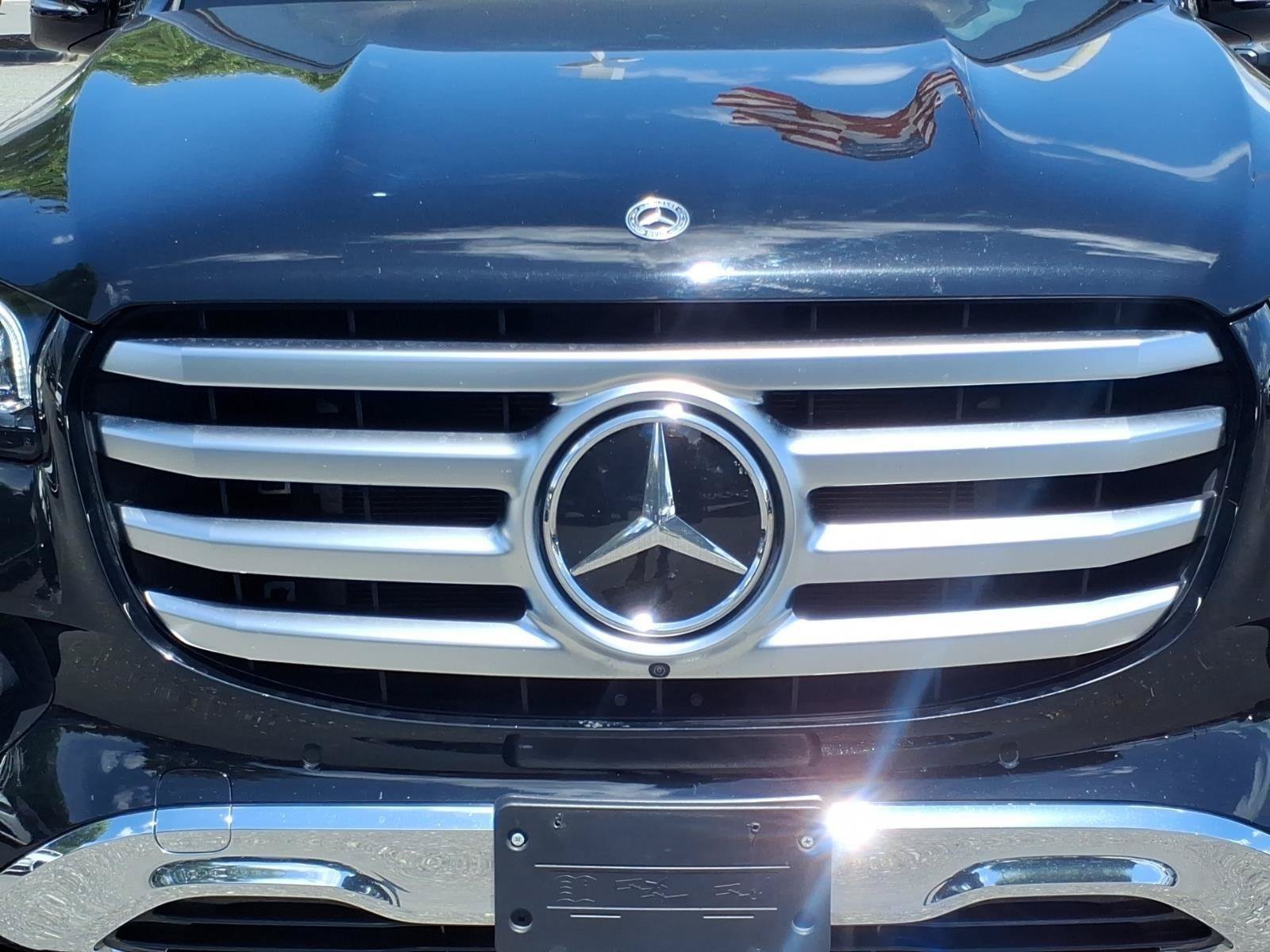 Used 2025 Mercedes-Benz GLS 450 4MATIC image 14